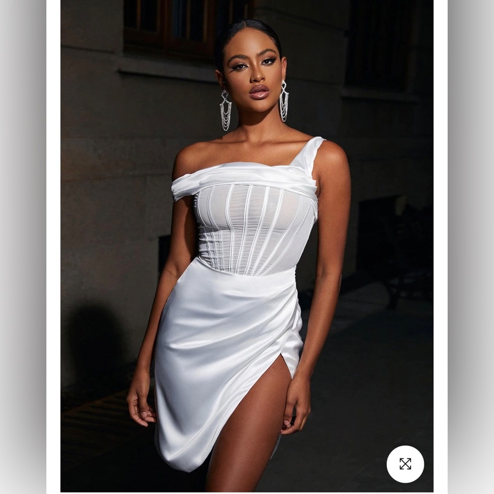SILKY SATIN MIDI DRESS - WHITE